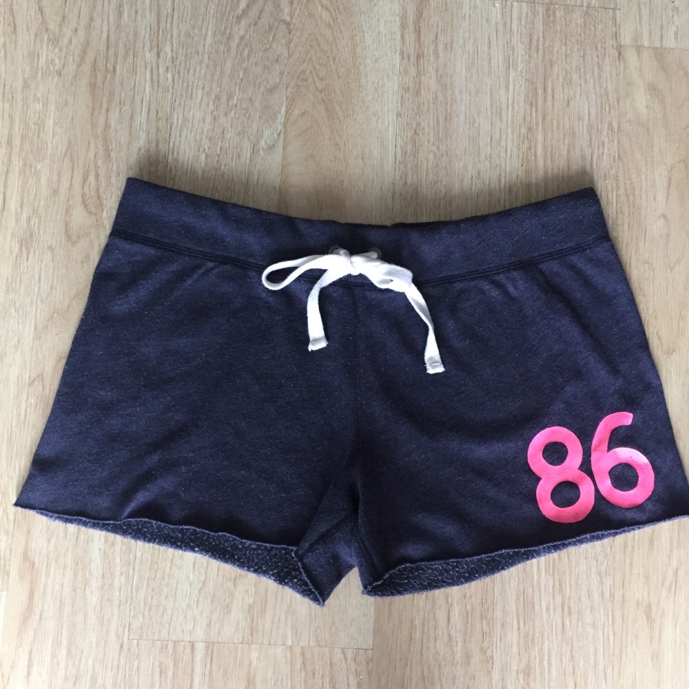Pink Victoria’s Secret Shorts . Stylish. Size M